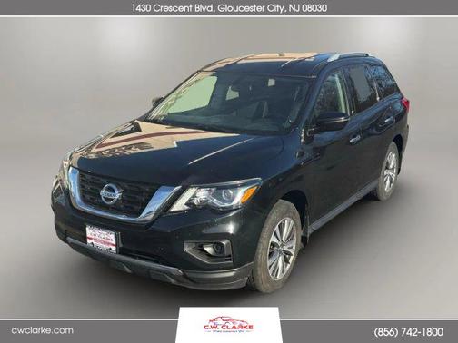 2017 Nissan Pathfinder S