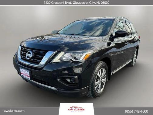 2017 Nissan Pathfinder S