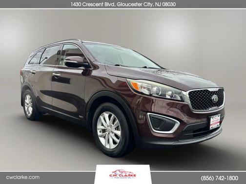 2016 Kia Sorento LX