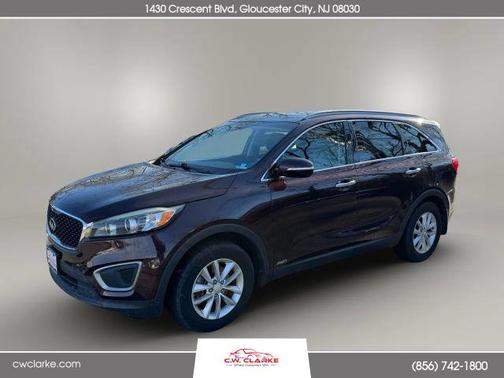 2016 Kia Sorento LX
