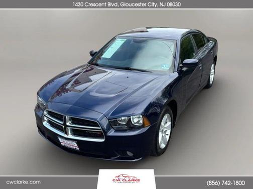 Blue 2014 Dodge Charger SXT
