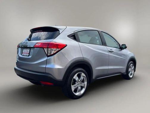 2021 Honda HR-V LX