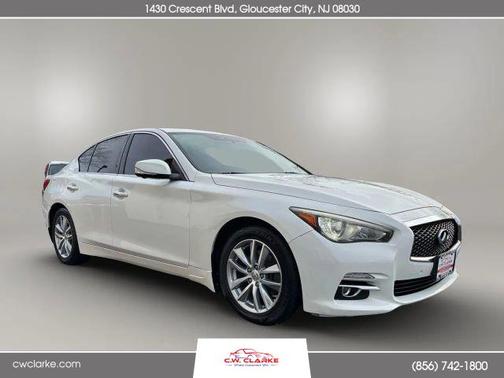 2015 INFINITI Q50 Premium