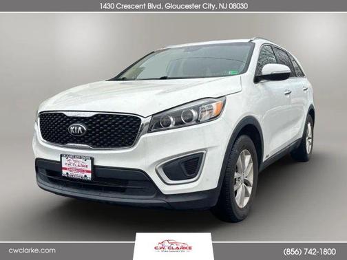 2017 Kia Sorento LX