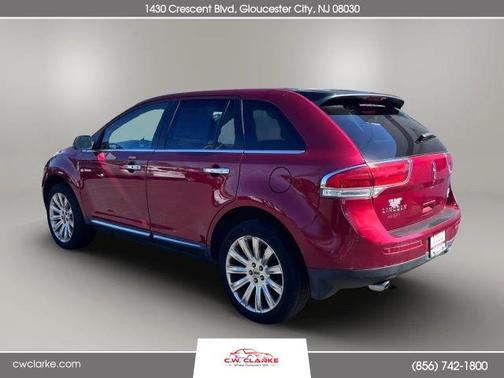 Red 2014 Lincoln MKX Base