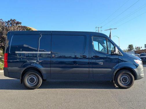 2024 Mercedes-Benz Sprinter 2500 Standard Roof