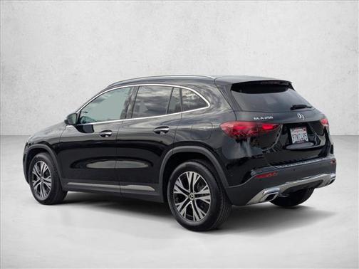 2025 Mercedes-Benz GLA 250 4MATIC