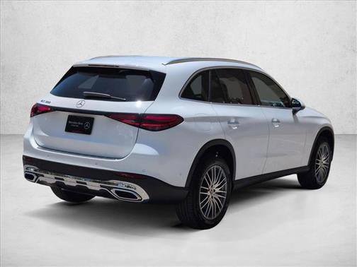 Polar White 2026 Mercedes-Benz GLC 300 Base