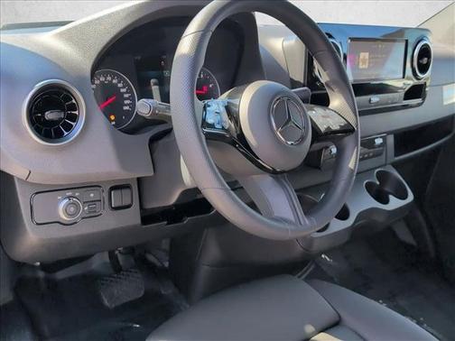 2026 Mercedes-Benz Sprinter 2500 Standard Roof