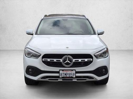 Digital White Metallic 2021 Mercedes-Benz GLA 250 Base 4MATIC