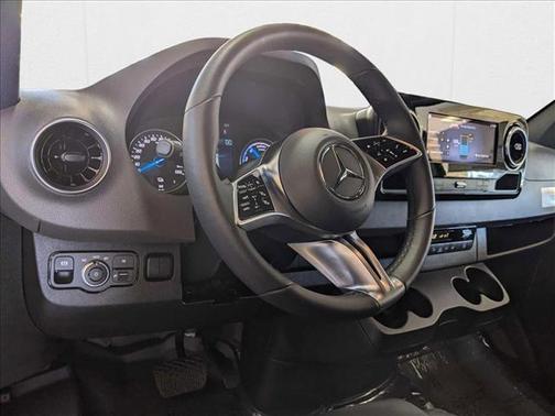 2024 Mercedes-Benz Sprinter 2500 High Roof