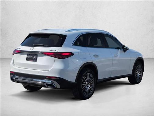 Polar White 2026 Mercedes-Benz GLC 300 4MATIC