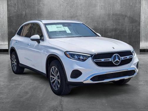 2025 Mercedes-Benz GLC 300 4MATIC