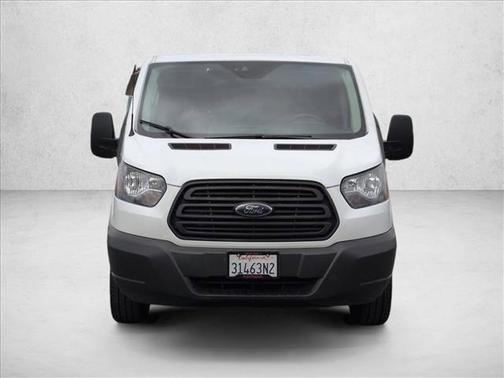 Oxford White 2018 Ford Transit-250 Base