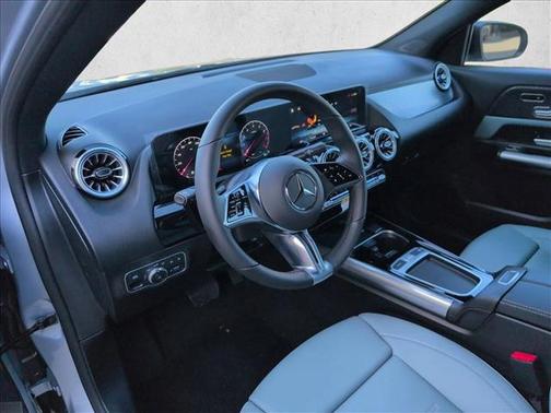 Cirrus Silver Metallic 2026 Mercedes-Benz GLA 250 4MATIC