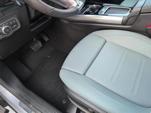 Cirrus Silver Metallic 2026 Mercedes-Benz GLA 250 4MATIC