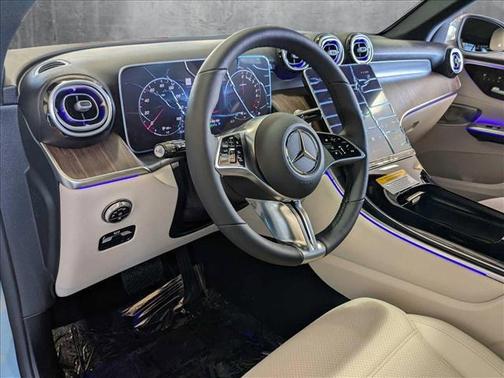 2025 Mercedes-Benz GLC 350e Base