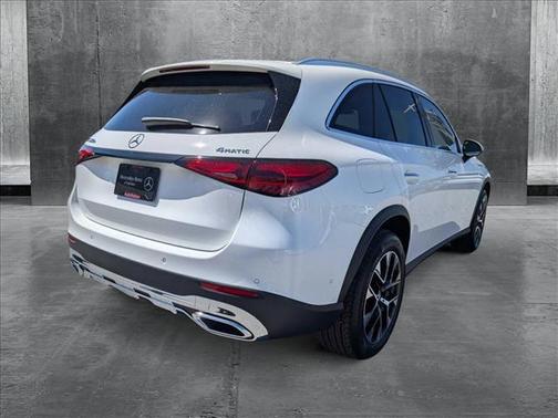2025 Mercedes-Benz GLC 350e Base