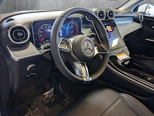 2025 Mercedes-Benz GLC 350e Base