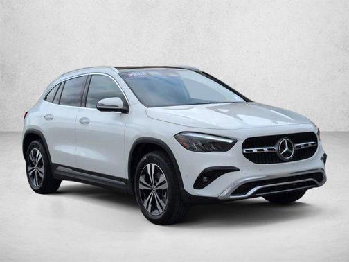 Polar White 2026 Mercedes-Benz GLA 250 4MATIC