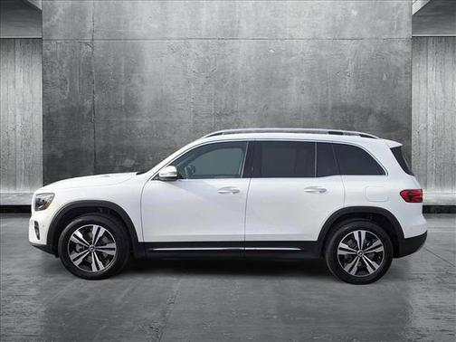 2025 Mercedes-Benz GLB 250 4MATIC