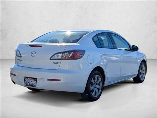 2013 Mazda Mazda3 i Sport