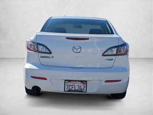 2013 Mazda Mazda3 i Sport