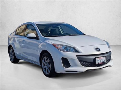 2013 Mazda Mazda3 i Sport