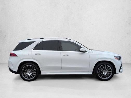 Polar White 2026 Mercedes-Benz GLE 450 4MATIC