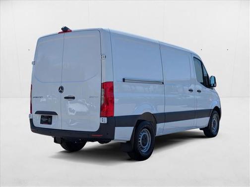 2025 Mercedes-Benz Sprinter 2500 Standard Roof