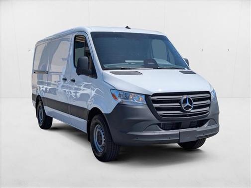 2025 Mercedes-Benz Sprinter 2500 Standard Roof
