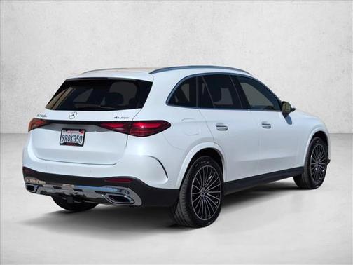 2025 Mercedes-Benz GLC 350e Base