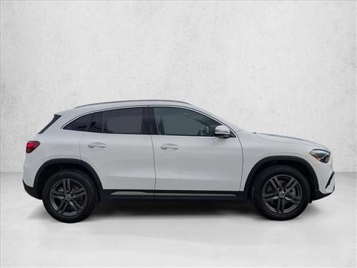 2025 Mercedes-Benz GLA 250 4MATIC