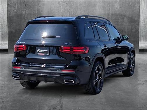 2024 Mercedes-Benz GLB 250 4MATIC