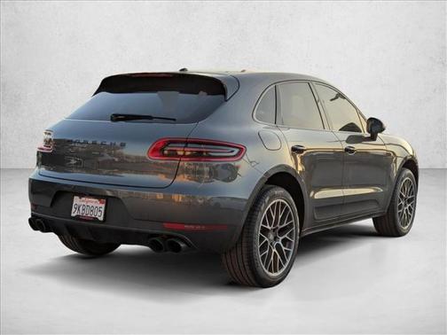 2018 Porsche Macan S