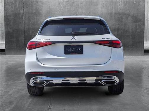 2025 Mercedes-Benz GLC 300 4MATIC