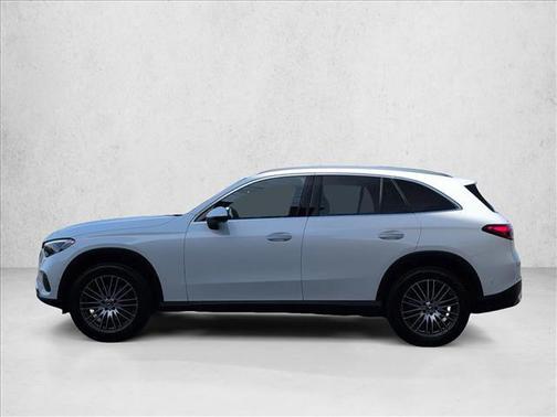 Polar White 2026 Mercedes-Benz GLC 300 4MATIC
