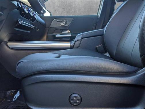 2025 Mercedes-Benz GLA 250 Base