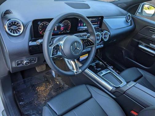 2025 Mercedes-Benz GLA 250 Base