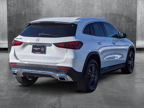 2025 Mercedes-Benz GLA 250 Base