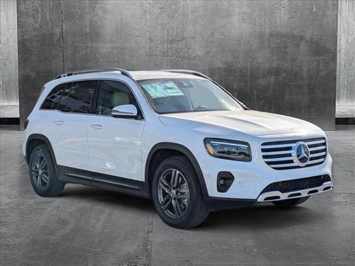 2025 Mercedes-Benz GLB 250 4MATIC
