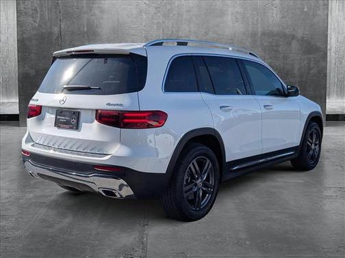 2025 Mercedes-Benz GLB 250 4MATIC
