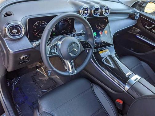 2025 Mercedes-Benz GLC 350e Base