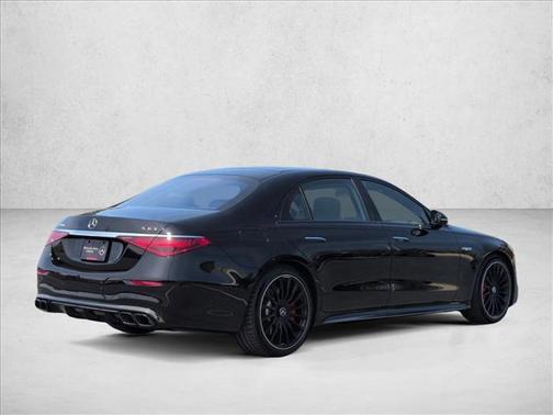 Obsidian Black Metallic 2026 Mercedes-Benz AMG S 63 E 4MATIC