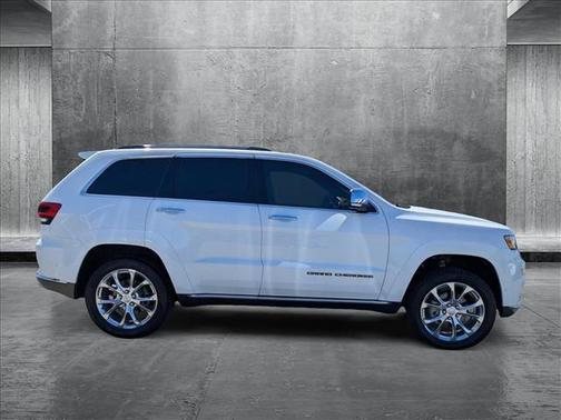 2019 Jeep Grand Cherokee Summit