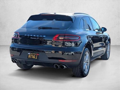 2017 Porsche Macan S