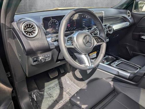2025 Mercedes-Benz GLB 250 Base