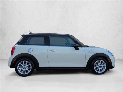 Pepper White 2017 MINI Hardtop Cooper S