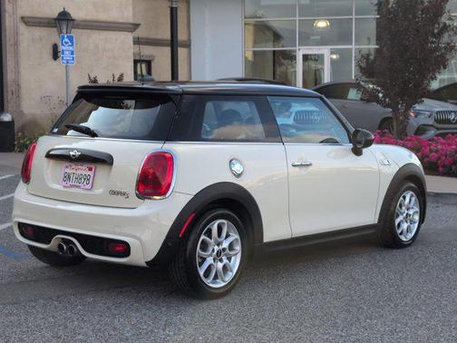 Pepper White 2017 MINI Hardtop Cooper S