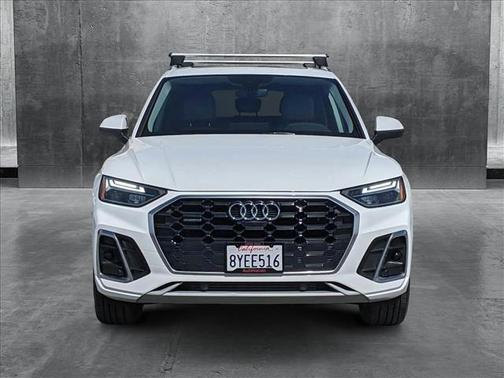 2022 Audi Q5 45 S line Premium Plus